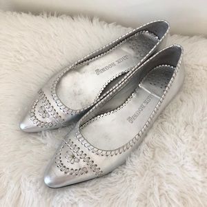 ✨ Jack Rogers Carla Silver Flats ✨
